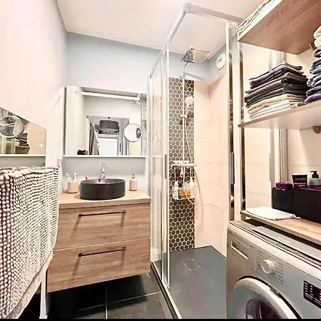 T3 Lumineux Et Convivial, Parking Prive