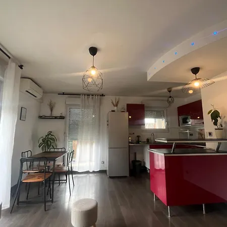 Appartement T3 Lumineux Et Convivial, Parking Prive Montpellier